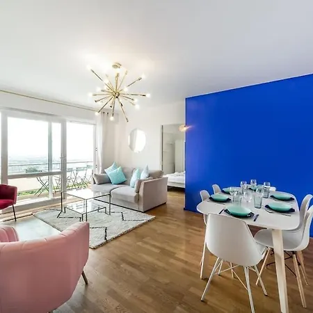 Apartment Calm And Breathtaking View With Balcony