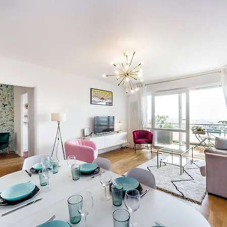 Apartment Calm And Breathtaking View With Balcony *
